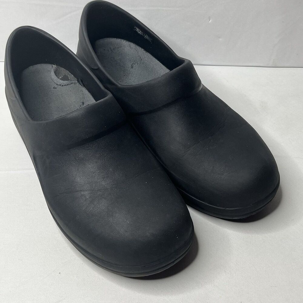 Crocs Shoes Neria Pro 2 Black Slip Resistant Clogs Womens Size 10 PLS READ - Picture 1 of 10